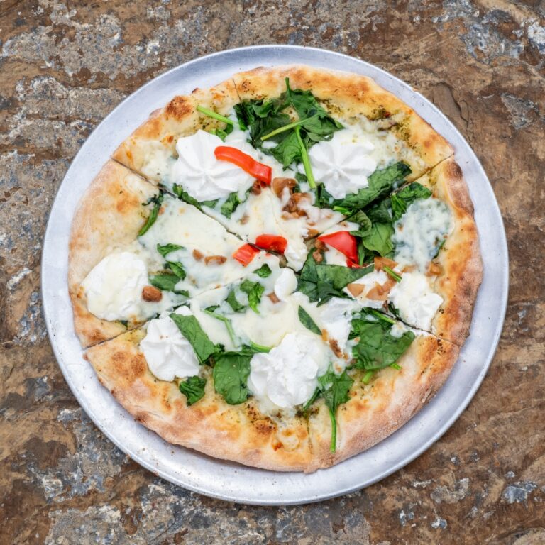 Spinach Tomato Pizza
